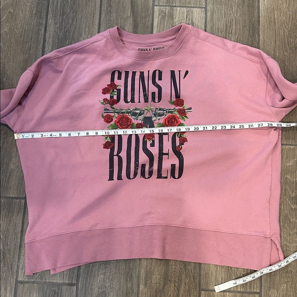 Guns N Roses Pink Graphic Sweatshirt Size XXL - Picture 3 of 6